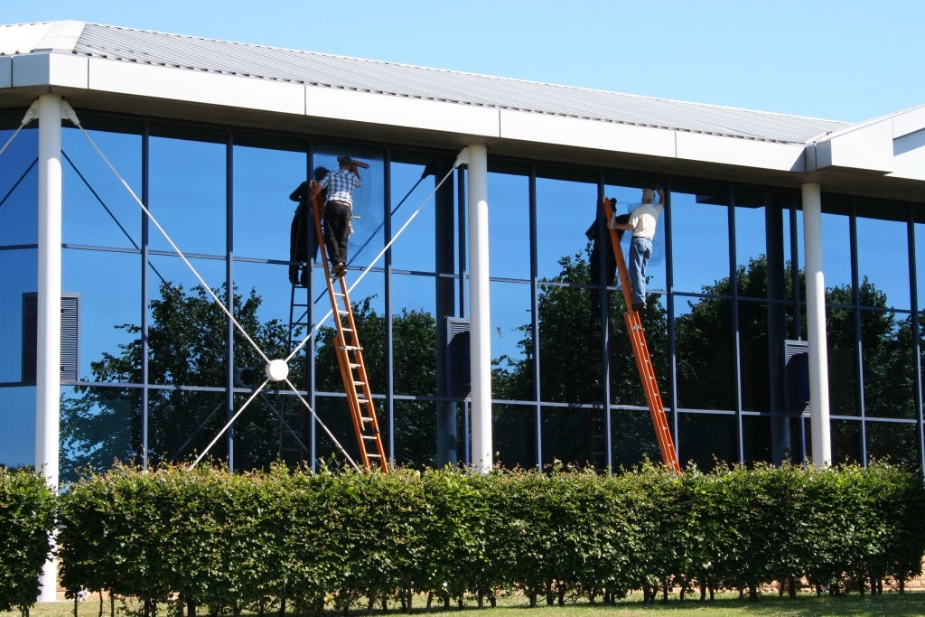 commercial window cleaning services frisco